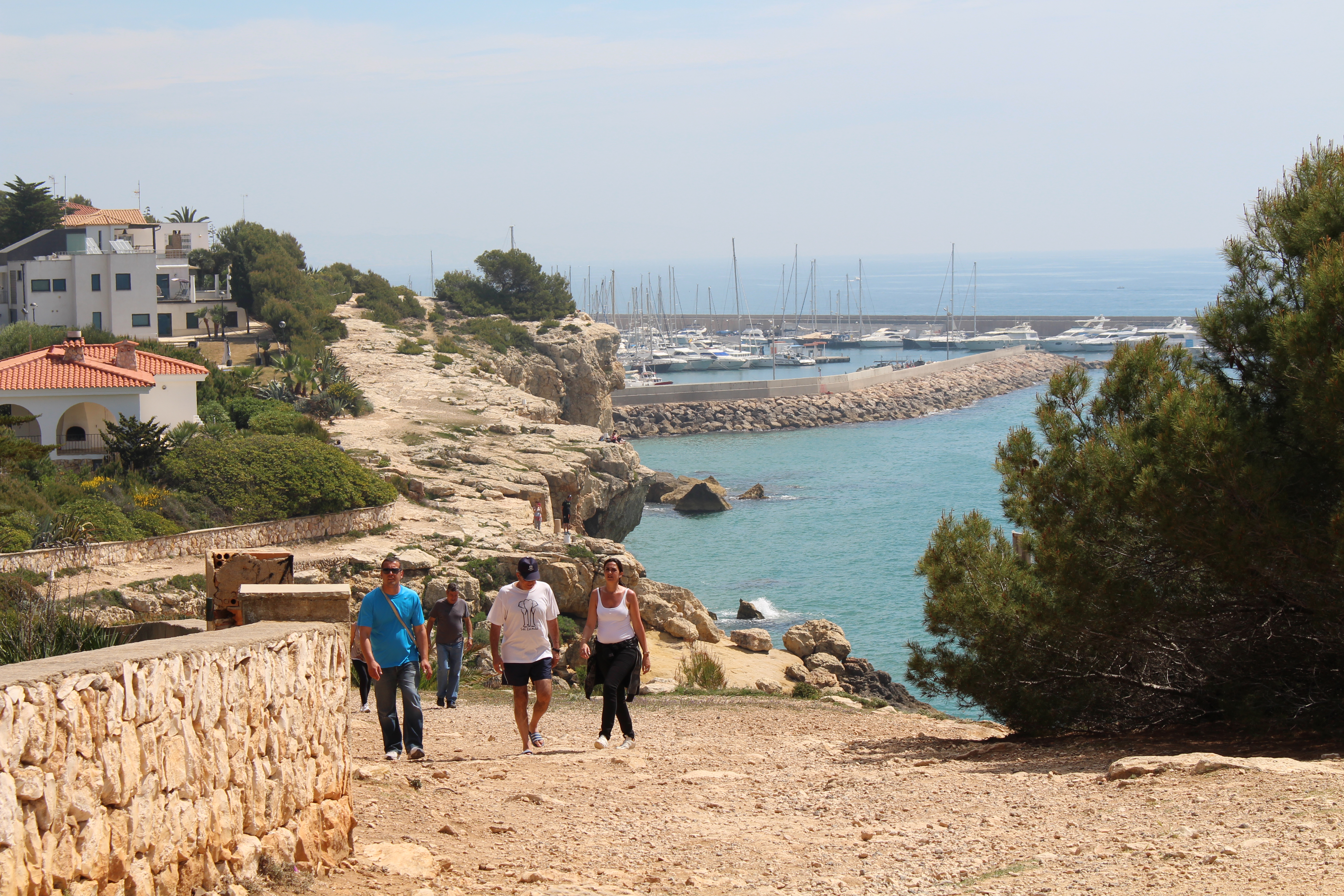 Recuperant el camí de ronda d’Altafulla